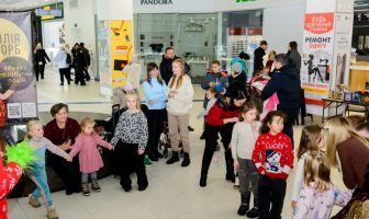 Зустрічі із Сантоюю та Караоке на фонтані (27-28.12.2025)