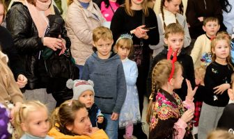 Відкриття ялинки та День Святого Миколая (6-7.12.2025)