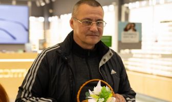Великодні вихідні (11-12.04.2026)